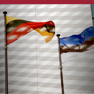 Baltijas valstu karogi